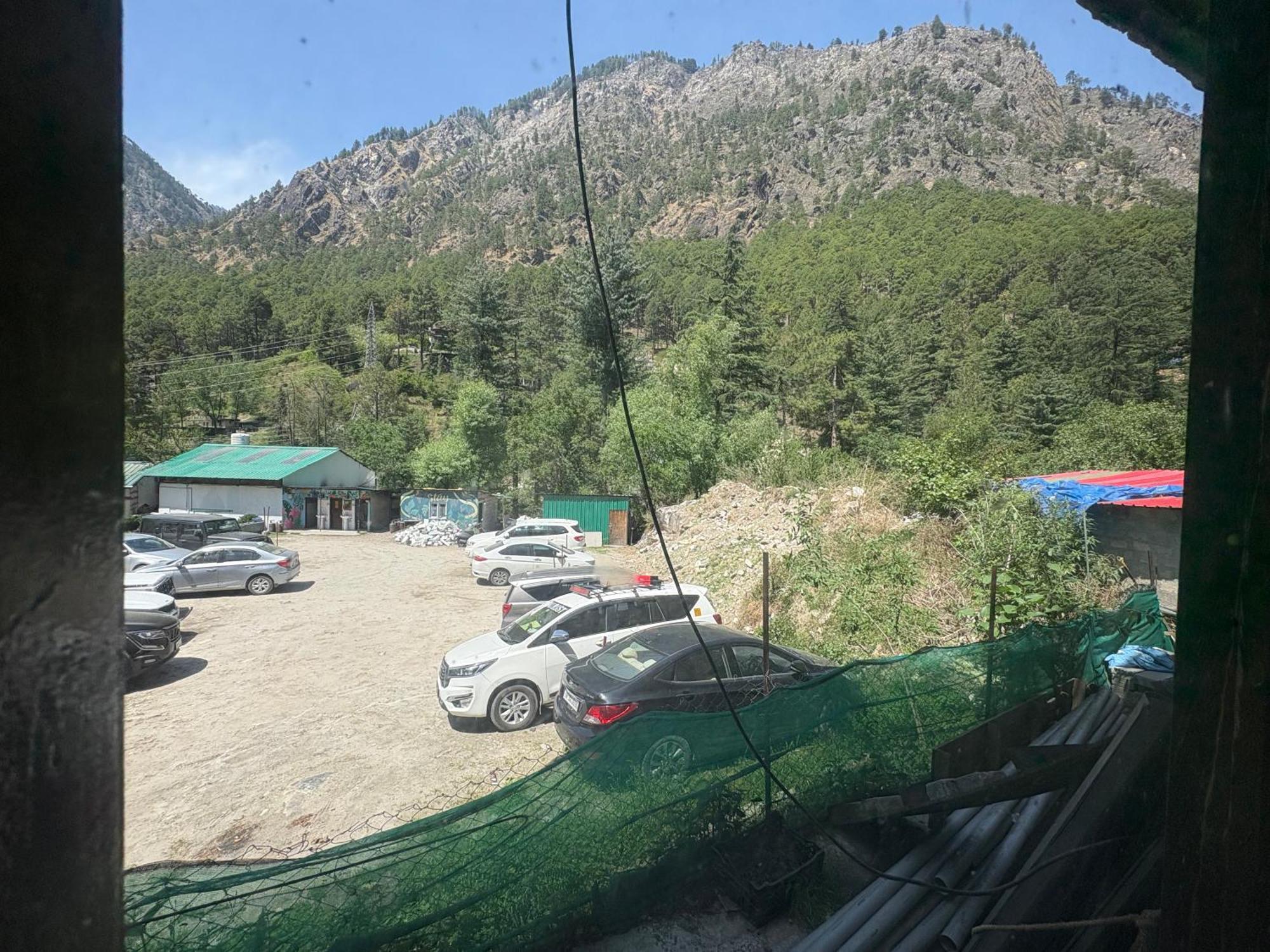 Hotel Pablo Escobar Kasol Exterior photo